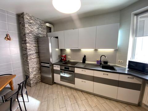 квартира за адресою Драгоманова вул., 6/1