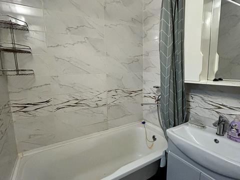 квартира по адресу Космонавтів ул., 38/17