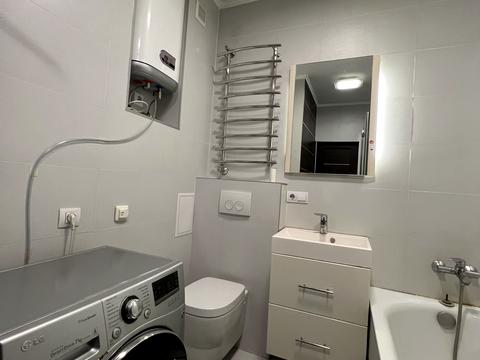 квартира за адресою Регенераторна вул., 4 к1