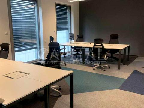 коммерческая по адресу Лейпцигская ул., 15