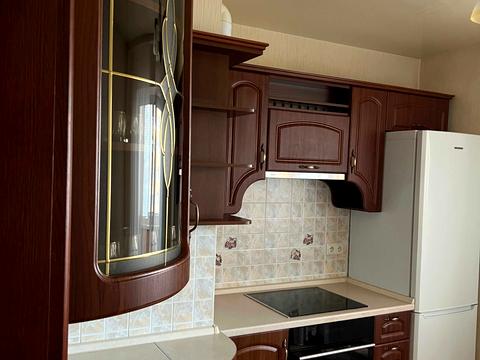 квартира по адресу Олены Пчилки ул., 4