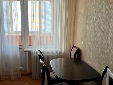 квартира по адресу Олены Пчилки ул., 4