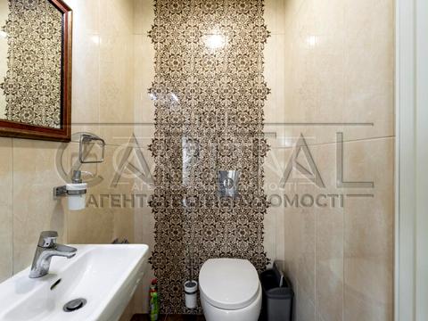 будинок за адресою Крюківщина, 1