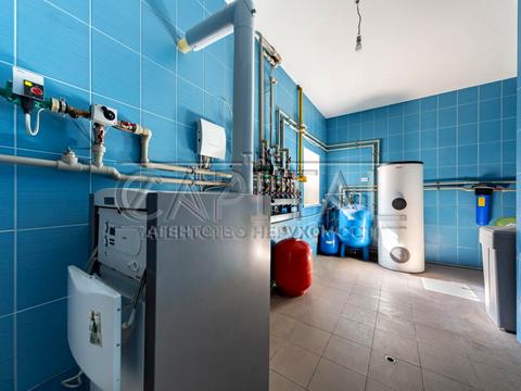 будинок за адресою Крюківщина, 1