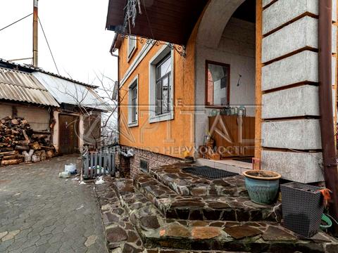 дом по адресу ул. Локомотивна, 1