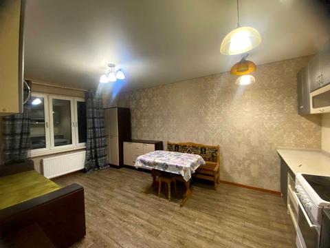 квартира за адресою Сергія Данченка вул., 28-Б