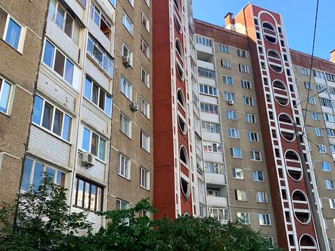 квартира за адресою Червоної Калини просп. (Володимира Маяковського), 64-А