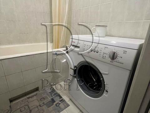 квартира по адресу Драгоманова ул., 13/10