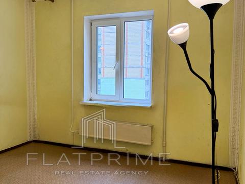 квартира за адресою Червоної Калини просп. (Володимира Маяковського), 5