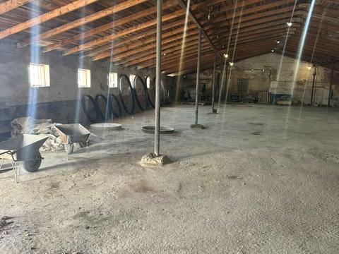 коммерческая по адресу Цветная ул., 1