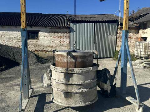 коммерческая по адресу Цветная ул., 1