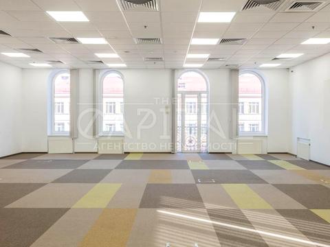 коммерческая по адресу Жилянская ул., 75