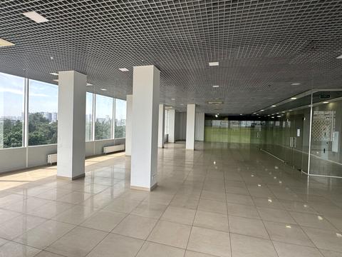 комерційна за адресою Андрія Малишка вул., 3