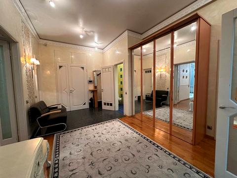 квартира за адресою Костельна вул., 4