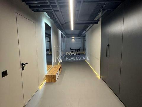 коммерческая по адресу Calle Dilova ул. (Димитрова), 2-Б