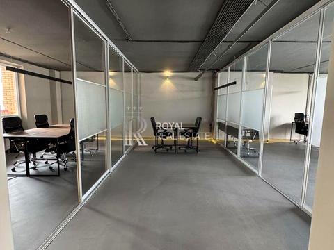 коммерческая по адресу Calle Dilova ул. (Димитрова), 2-Б