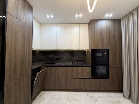 квартира за адресою Юліана Пелеша вул., 3