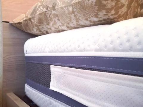 квартира за адресою Київ, Шолуденка вул., 1-А