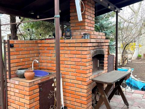 будинок за адресою Виноградна вул.