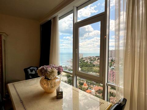 квартира за адресою Аркадійське плато вул. (Гагаринське плато), 5/2