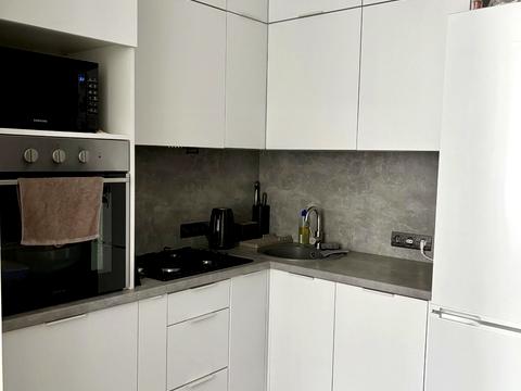 квартира по адресу Героев Небесной Сотни просп., 30/2