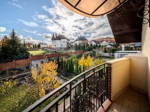 дом по адресу Игоря Билозира ул., 9