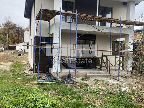 будинок за адресою Анатолія Солов'яненка вул.