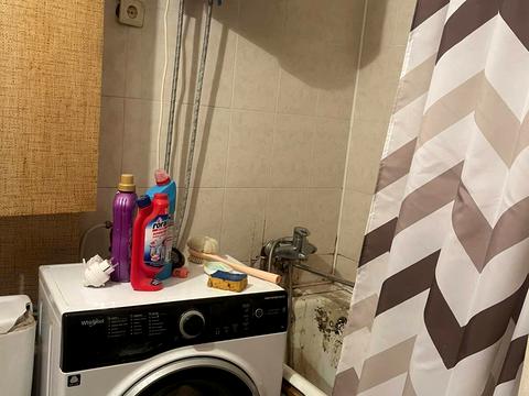 квартира за адресою Героїв Крут вул. (Валентини Терешкової), 35