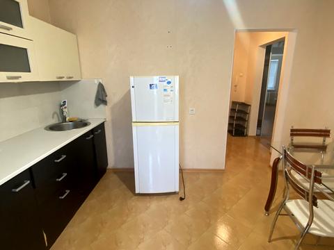 квартира за адресою Євгена Чикаленка вул., 59