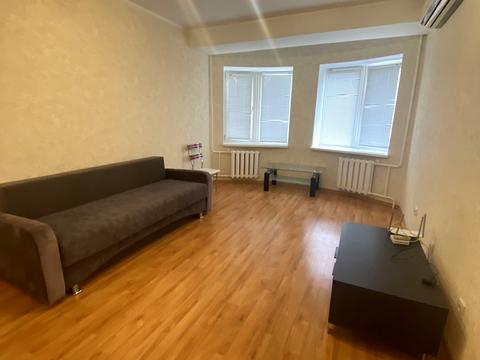 квартира за адресою Євгена Чикаленка вул., 59