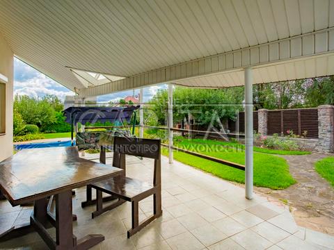 будинок за адресою Лугова вул.