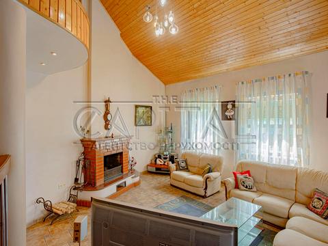 будинок за адресою Лугова вул.