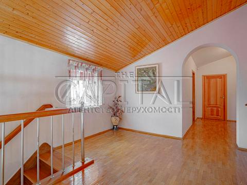 будинок за адресою Лугова вул.