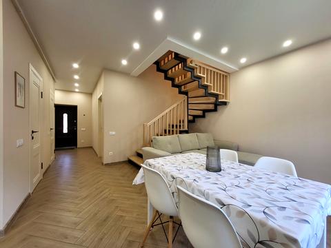 будинок за адресою Весняний провулок