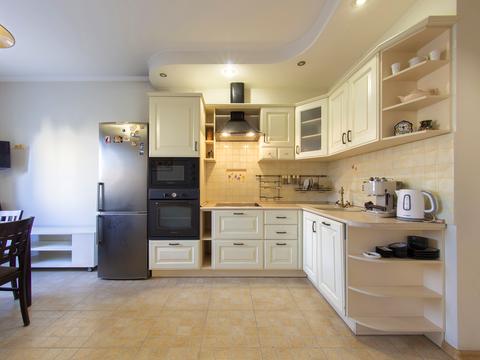 квартира за адресою Київ, Голосіївський просп. (40-річчя Жовтня), 68