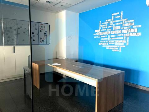 комерційна за адресою Велика Васильківська вул. (Червоноармійська), 55