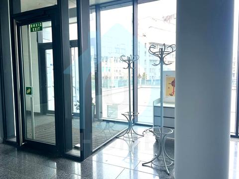 комерційна за адресою Велика Васильківська вул. (Червоноармійська), 55