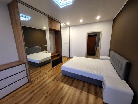 квартира за адресою Академіка Глушкова просп., 9-Г