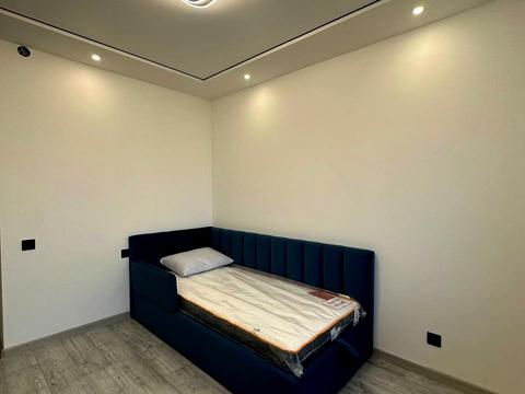 квартира за адресою Залізнична вул., 7а