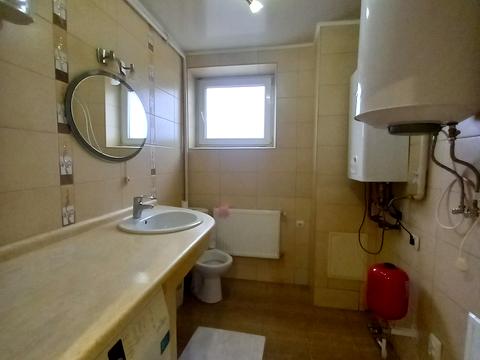 будинок за адресою Академічна