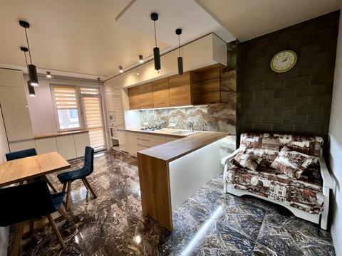 квартира за адресою Залізнична вул., 11