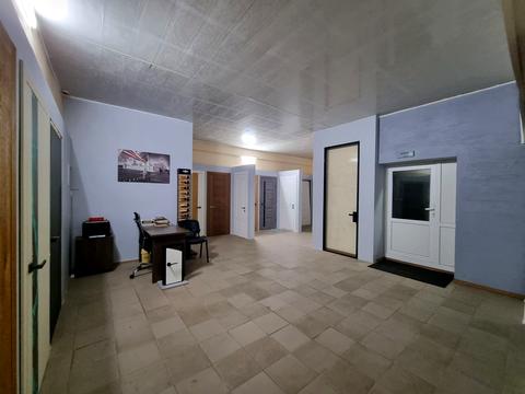 комерційна за адресою Харківське шосе, 190