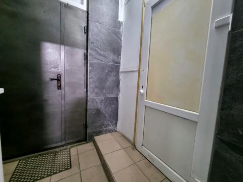 комерційна за адресою Харківське шосе, 190