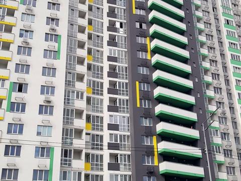 комерційна за адресою Харківське шосе, 190