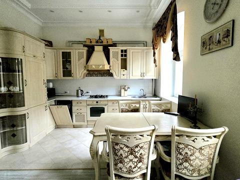 квартира за адресою Кожум'яцька вул., 22-А