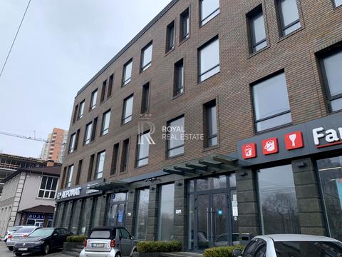 коммерческая по адресу Валерия Лобановского просп. (Краснозвездный), 119