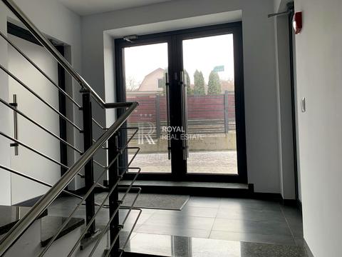 комерційна за адресою Валерія Лобановського просп. (Червонозоряний), 119