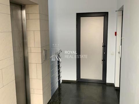 комерційна за адресою Валерія Лобановського просп. (Червонозоряний), 119