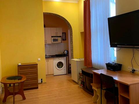 квартира за адресою Степана Томашівського вул., 3