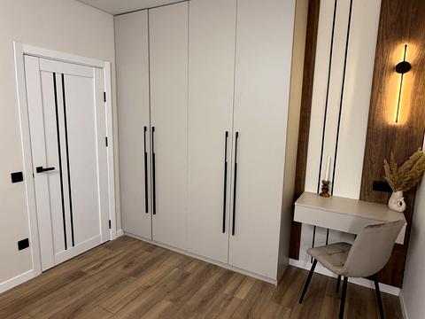 квартира по адресу Высочана ул., 18